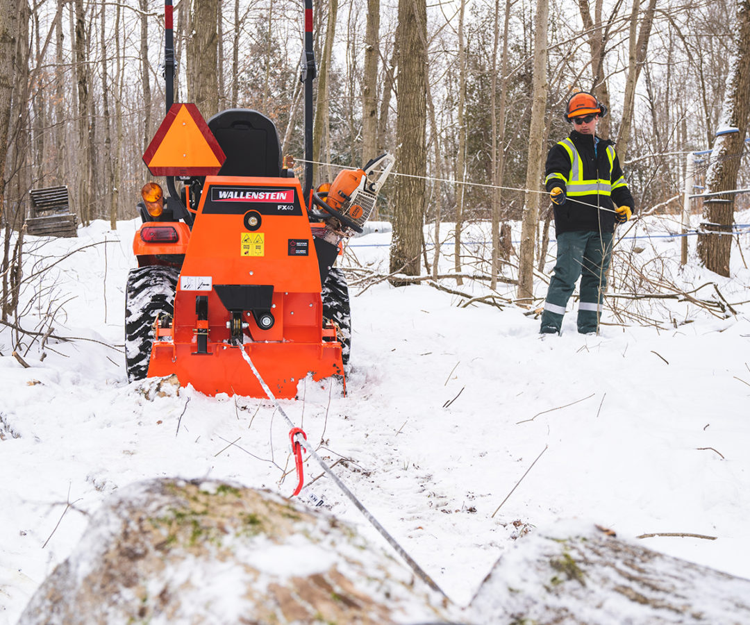 Wallenstein FX40 Skidding Winch