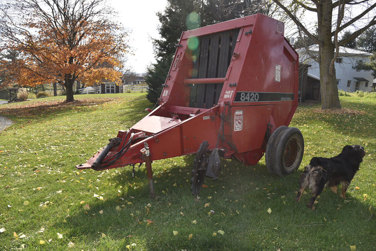 Home / Used Equipment / Hay Equipment / Round Baler (Case International 8420)