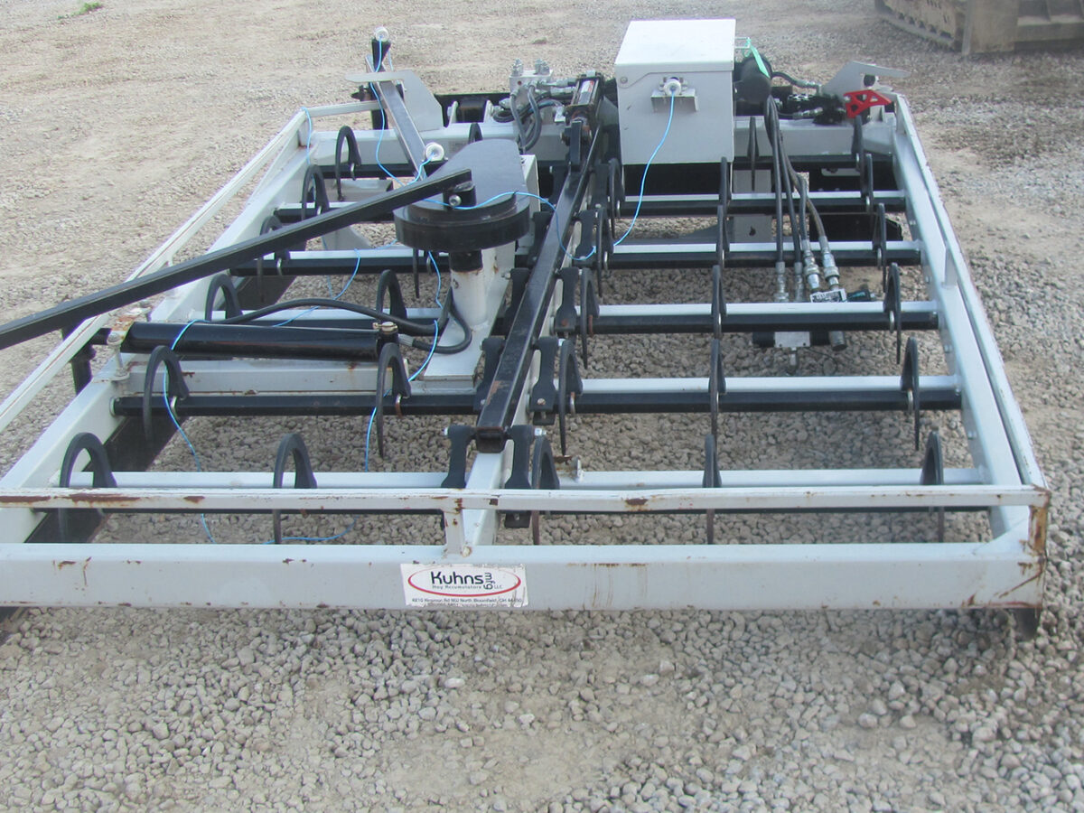 Used KN 615 Tie Grabber in good condition, serial #G154560.
