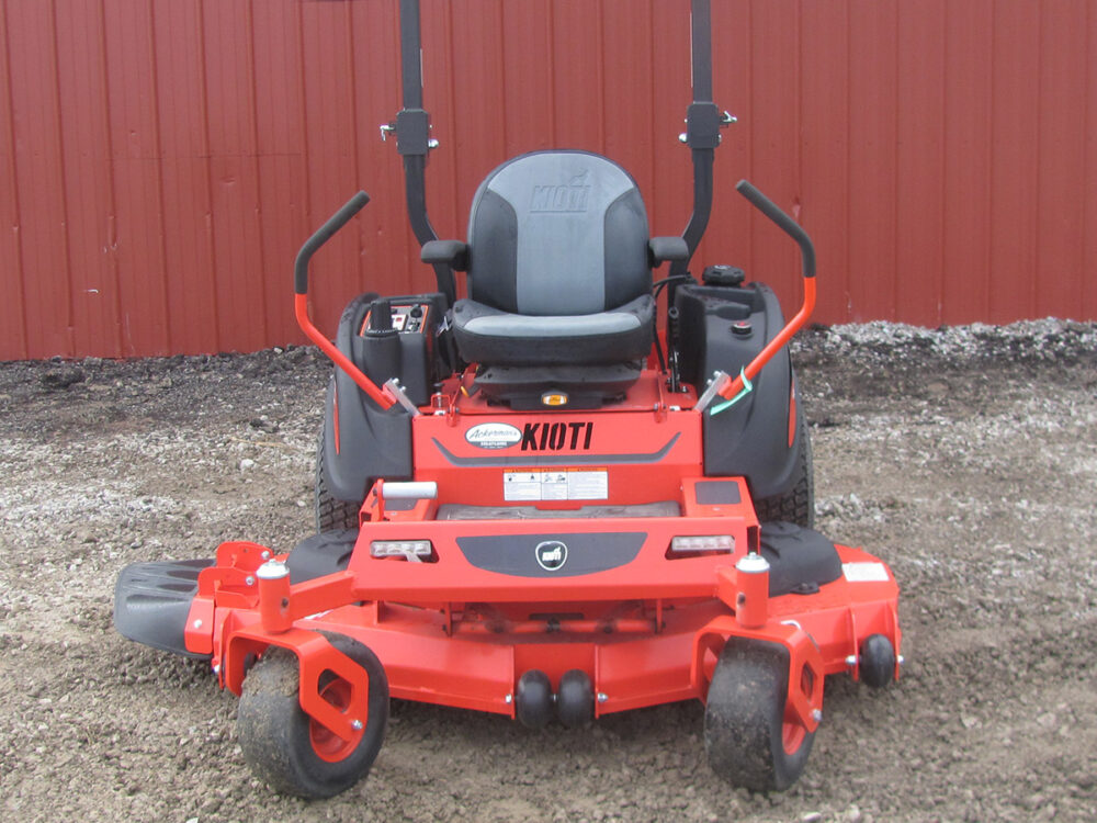 New Kioti ZXR60LT-2V zero-turn mower with 60" deck, residential-grade design, powered by a Kawasaki engine, and serial #RST2M0117.