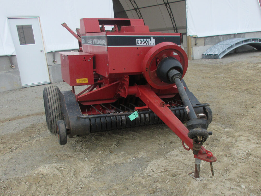 Used Case 8520 inline baler with twine tie, air tires, single-owner machine, excellent condition, and serial #CFLH0018931.