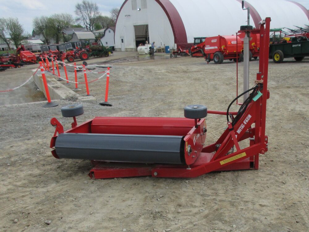 Used equipment: New Holland 268 square baler with air tires, in good condition, serial number 8069.