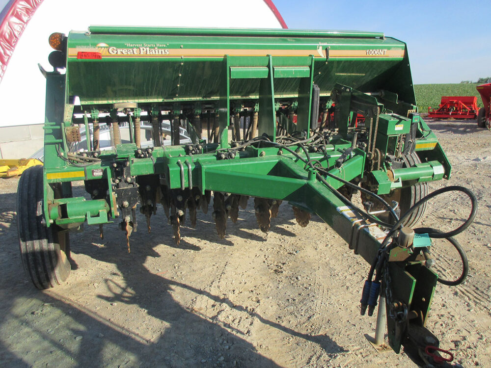 NO TILL DRILL (Great Plains 1006NT