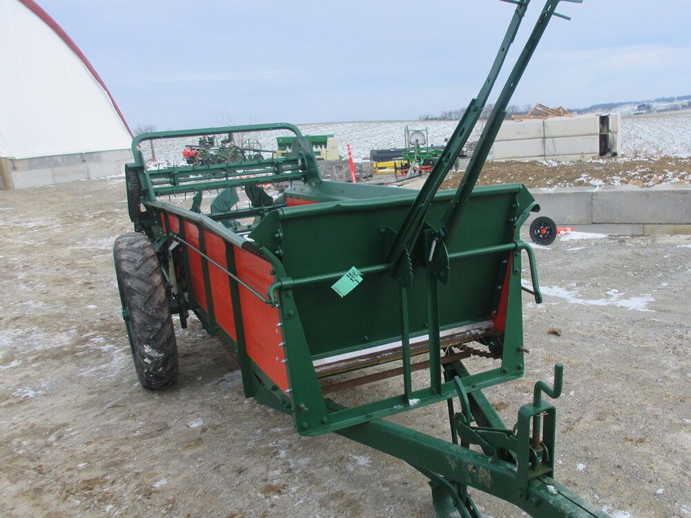 Used New Idea 206 manure spreader rebuilt, approximately 100-bushel capacity, and serial #B152032.