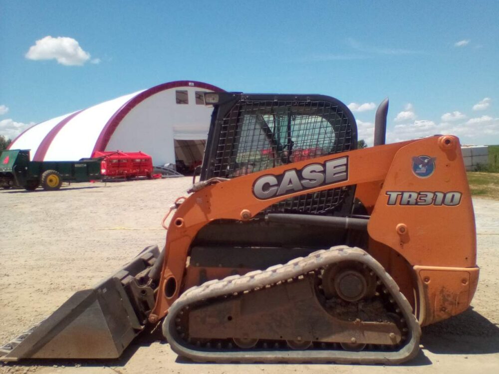 SKIDSTEER (Case TR310